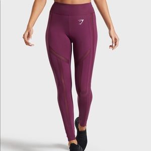 Gymshark Embody Leggings - dark ruby
